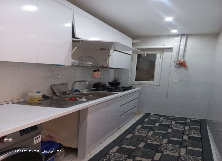اپارتمان ازادگان۱۲۵ متر