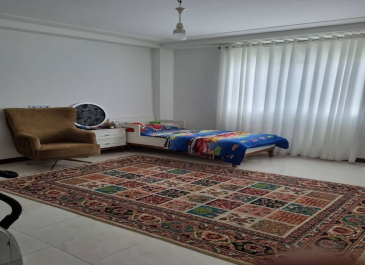 ویلایی فرمانداری۱۰۰ متر