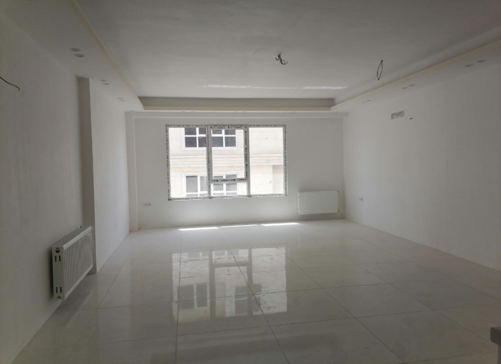 اپارتمان ازادگان۱۱۰ متر