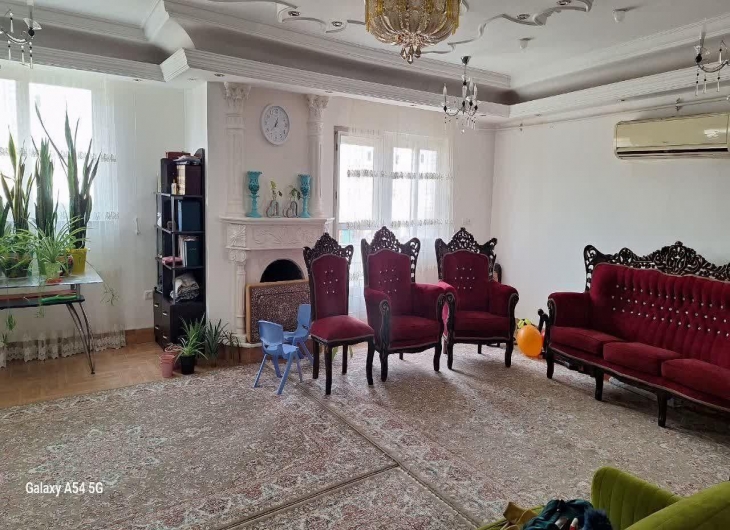 اپارتمان حافظ جنوبی۱۵۵ متر
