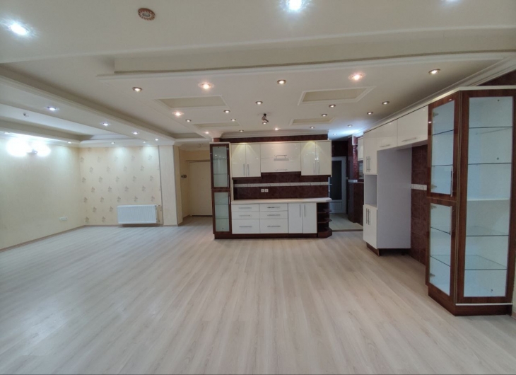 اپارتمان ملک الشعرا۱۵۳ متر