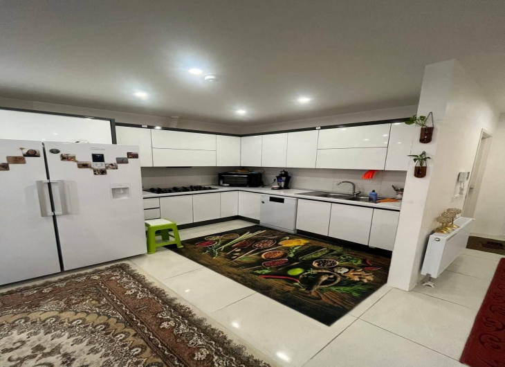 اپارتمان شهدا۱۰۷ متر