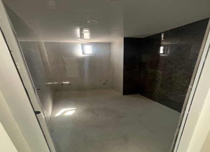 ویلایی ارش شرقی۲۰۵ متر