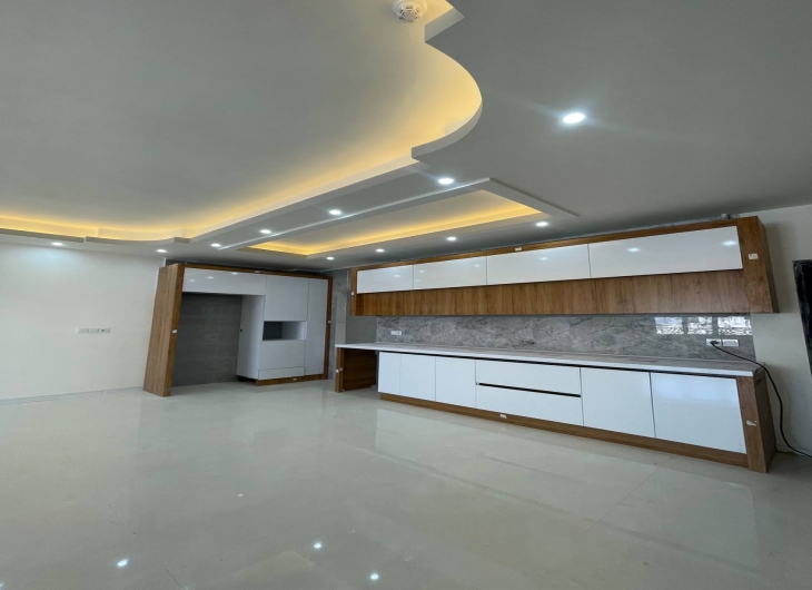 اپارتمان ملک‌الشعرا۱۴۵ متر