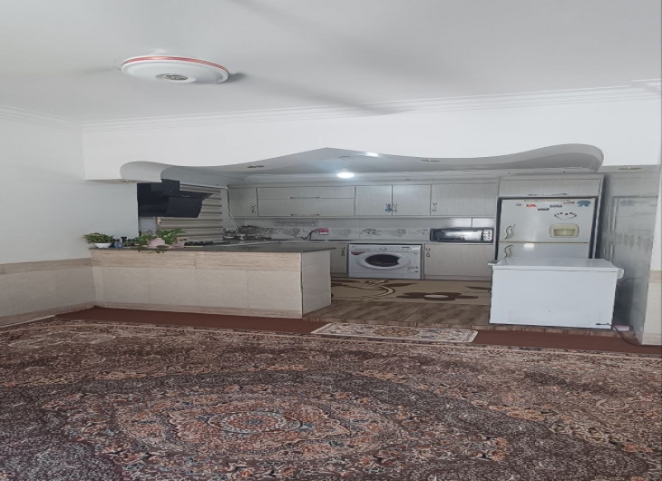 ویلایی بعثت۱۸۰ متر