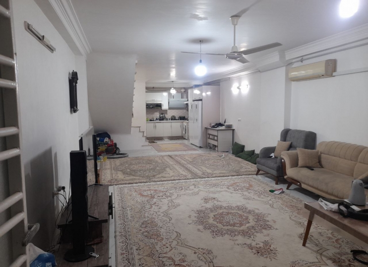 ویلایی مقدادی۱۰۰ متر