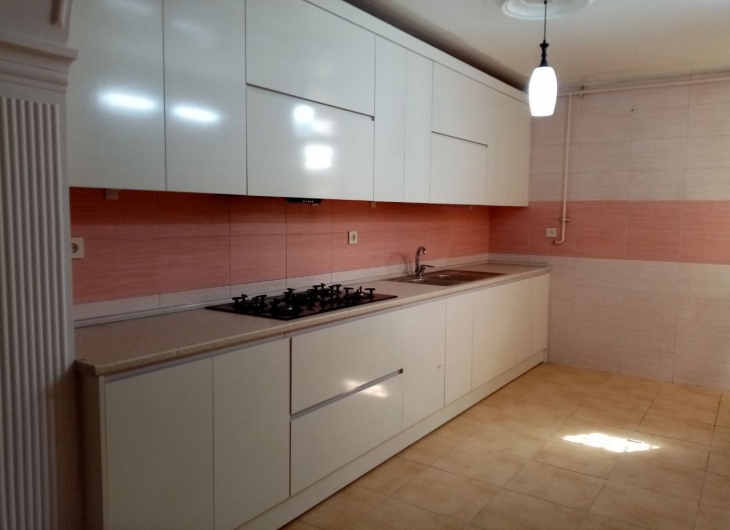 ویلایی بهارستان۱۰۰ متر