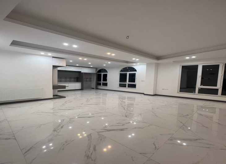 اپارتمان ملک الشعرا۱۲۲ متر