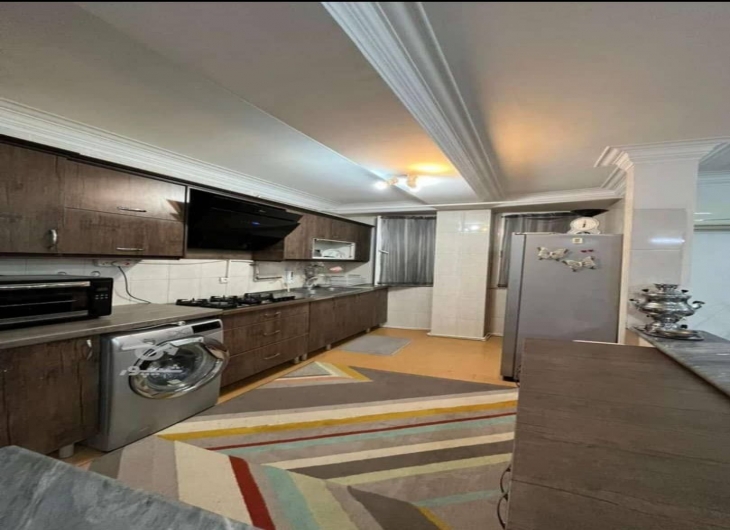 اپارتمان اندیشه۱۰۰ متر