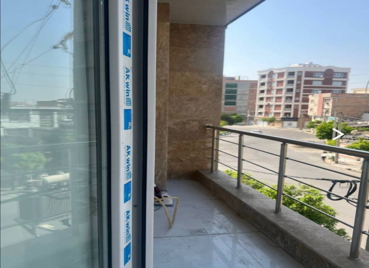 اپارتمان شریعتی۱۱۷ متر