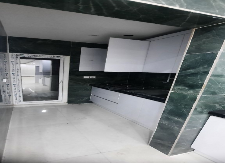 اپارتمان حافظ ۱۳۵ متر