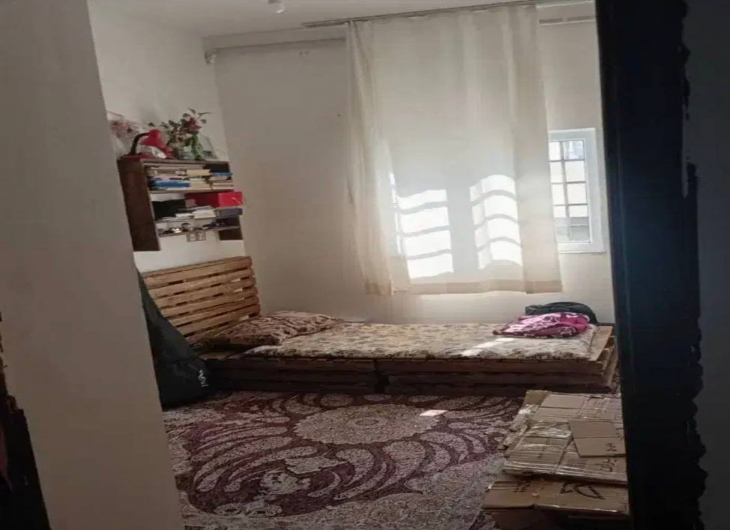 اپارتمان گلشن شرقی ۸۳ متر