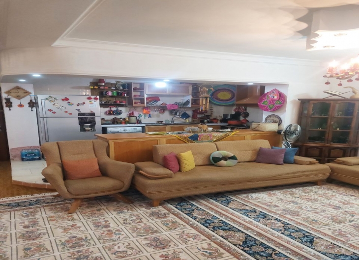 اپارتمان گلشن غربی۸۲ متر