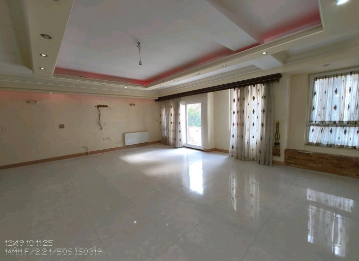 اپارتمان مدرس۱۵۰ متر