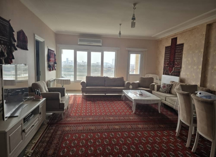 اپارتمان دور دریاچه ۱۱۵ متر