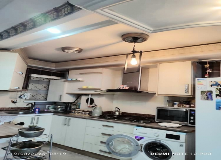 اپارتمان خیام جنوبی۸۸ متر