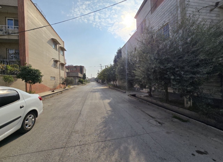 زمین بهارستان۱۶۰ متر