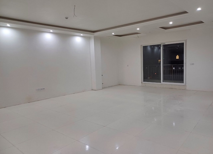 اپارتمان گلشن شرقی۱۶۰ متر