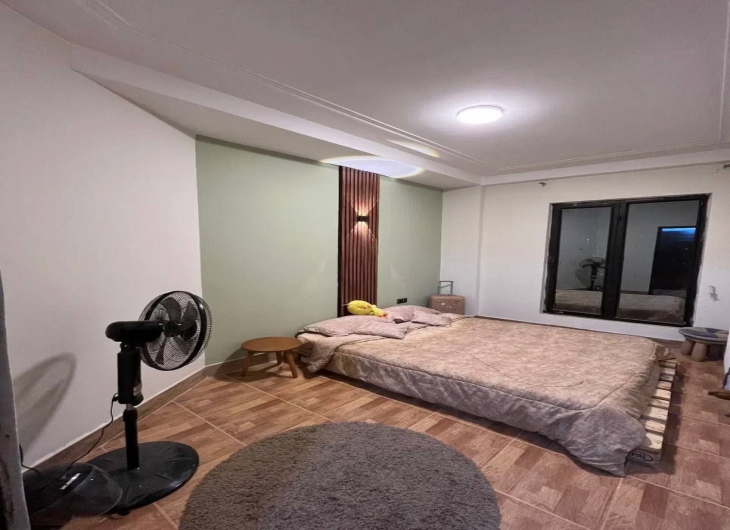 اپارتمان حافظ جنوبی۱۰۰ متر