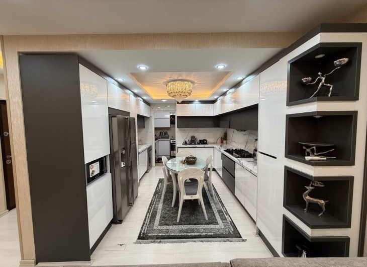 آپارتمان امام خمینی جنوبی ۱۳۲