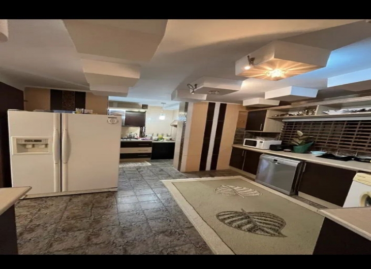 اپارتمان  شقایق ۱۰۷ متر