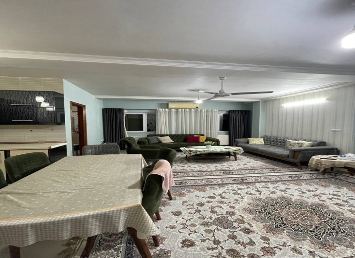 اپارتمان فردوسی۹۰ متر