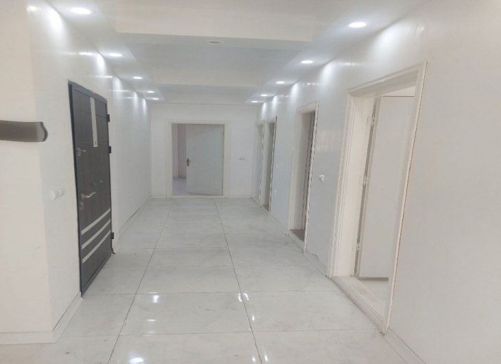 اپارتمان شهدای شرقی۱۴۵ متر