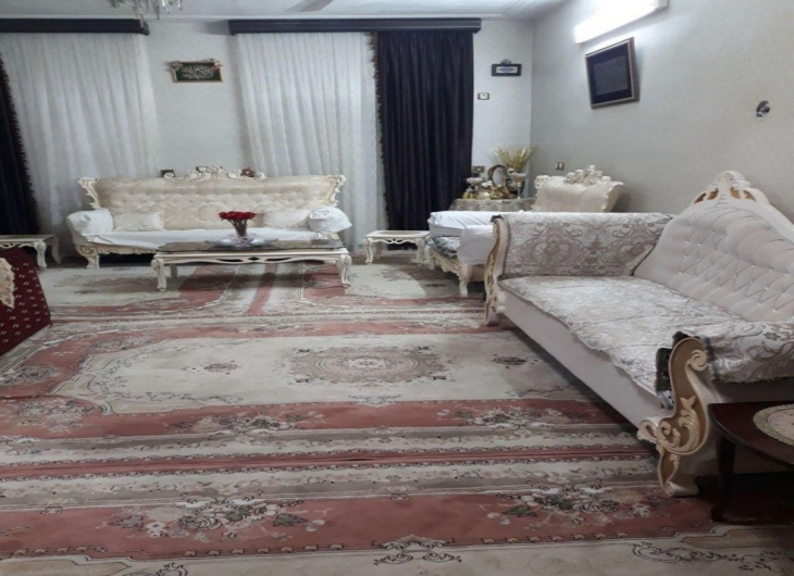 ویلایی شهدای شرقی ۲۱۰ متر