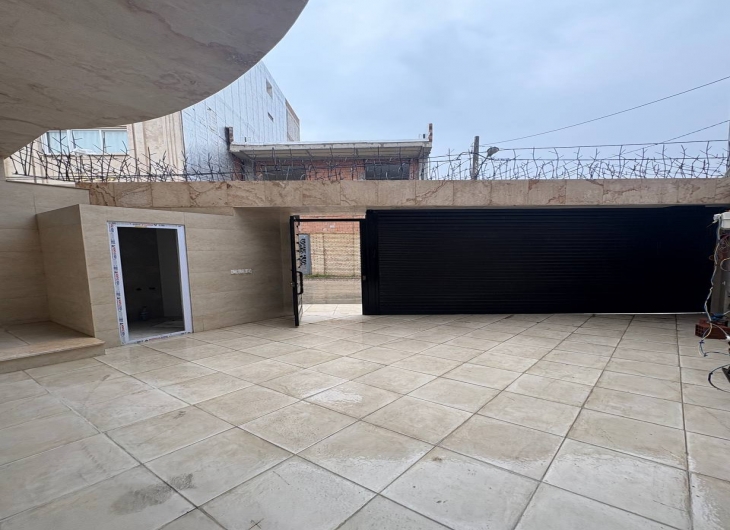 ویلایی شهدای شرقی ۱۰۵ متر