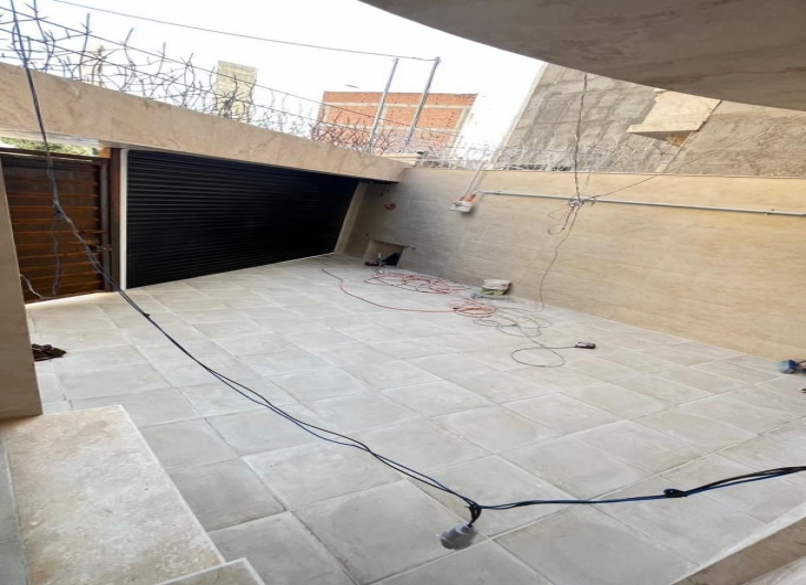 ویلایی شهدای شرقی ۱۰۵  متر