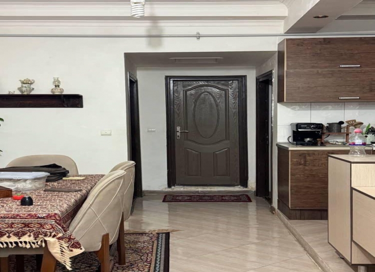 اپارتمان خیام جنوبی۹۷ متر