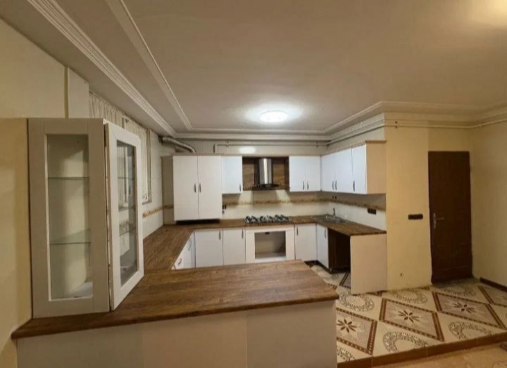 اپارتمان بلوار دانشجو۷۵ متر