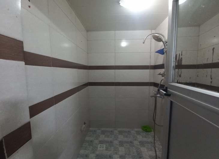 ویلایی فرمانداری۱۲۵ متر