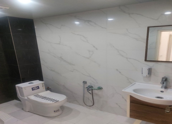 اپارتمان ازادگان۱۱۹ متر