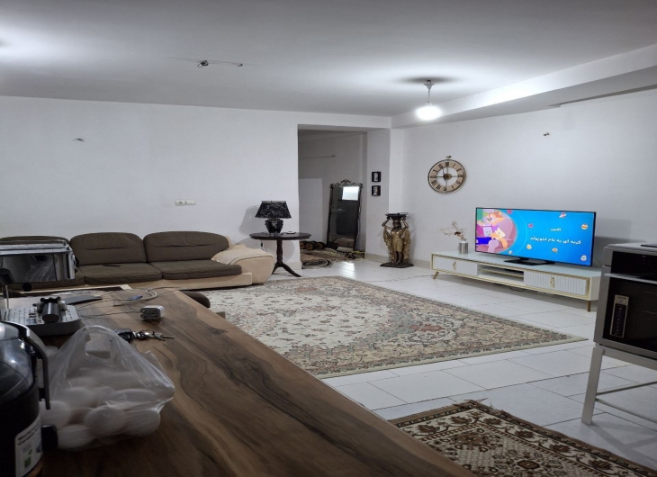 اپارتمان پیرحاجی۷۵ متر