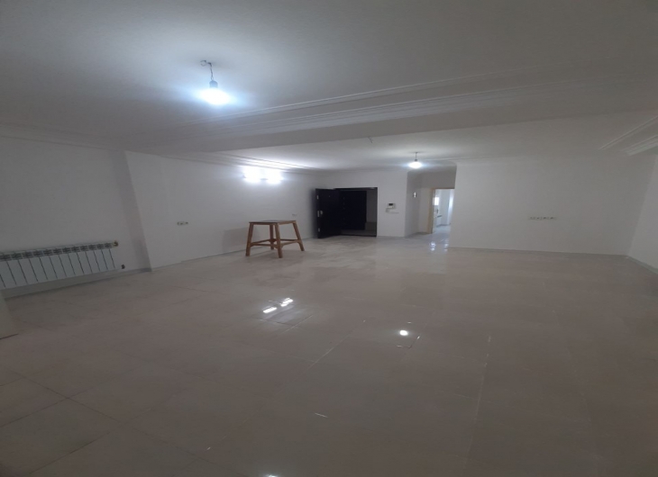 اپارتمان حافظ جنوبی۹۰ متر