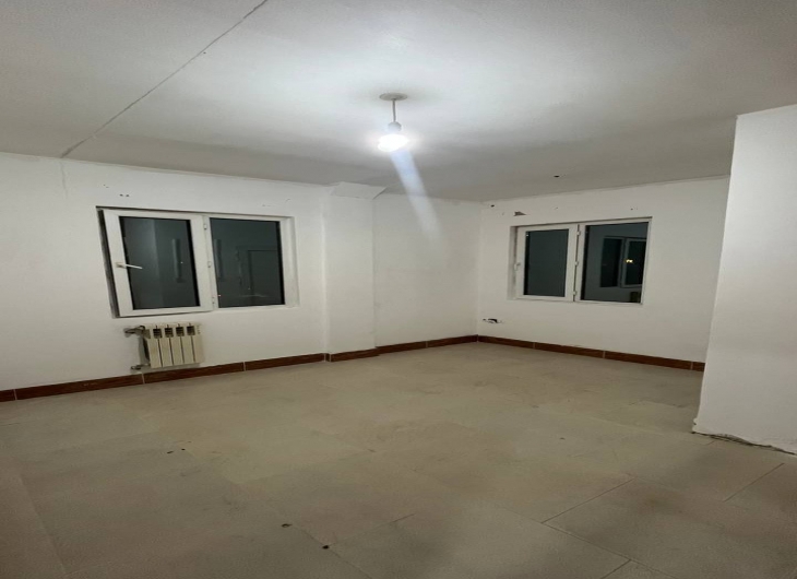 اپارتمان خیام جنوبی۶۵ متر