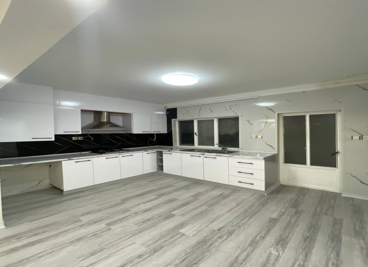 آپارتمان نامجو ۹۸ متر 