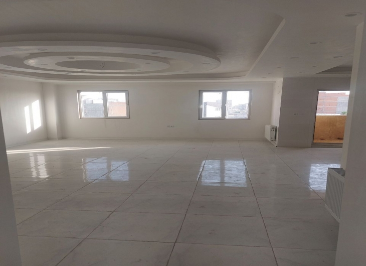 آپارتمان شهدای شرقی ۱۴۵ متر 