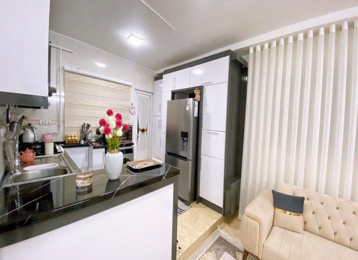 اپارتمان شهرک اندیشه۸۵ متر