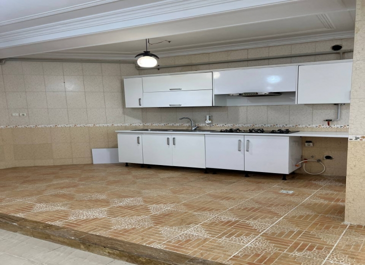 اپارتمان ملک الشعرا ۹۰ متر