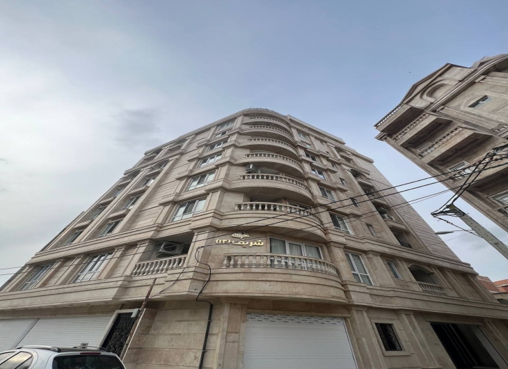 اپارتمان هفده شهریور۱۱۵ متر