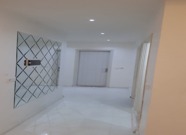 اپارتمان خیام جنوبی ۱۱۲ متر