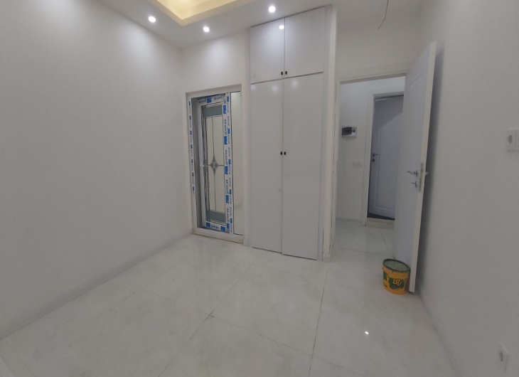 اپارتمان ۱۷ شهریور ۱۱۷ متر