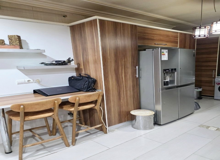 اپارتمان دریاچه ۱۲۰ متر