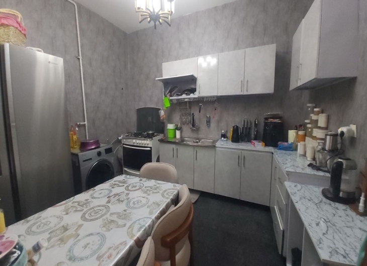 آپارتمان بلواردانشجو ۸۵ متر