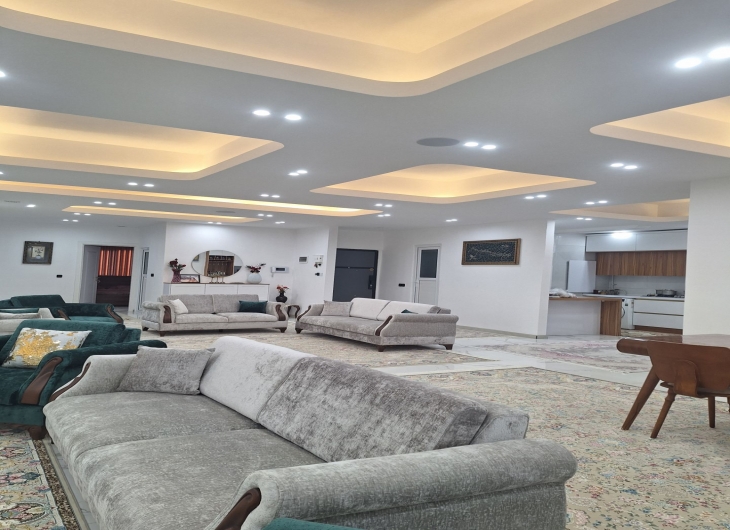 آپارتمان آذربایجان 184 متر 
