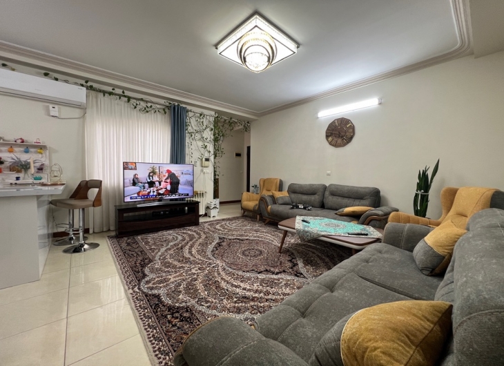 آپارتمان دانش 72 متر 