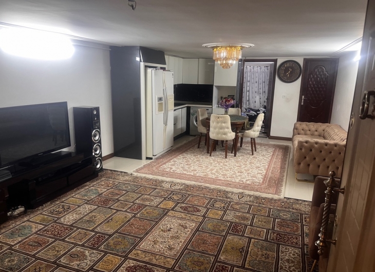 آپارتمان دانشجو 135 متر 