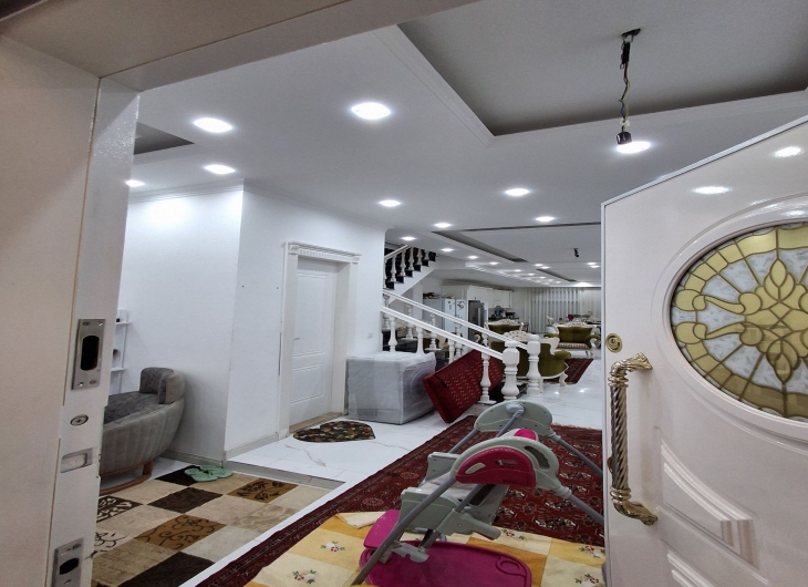 ویلایی کمربندی 180 متر 
